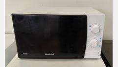 Мікрохвильова піч  SAMSUNG  ME711KR. Біокераміка.