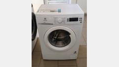 Пральна машина  ELECTROLUX  EWS1064NOU.
